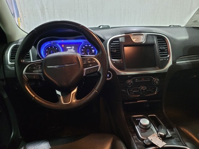 2015 Chrysler 300 Limited