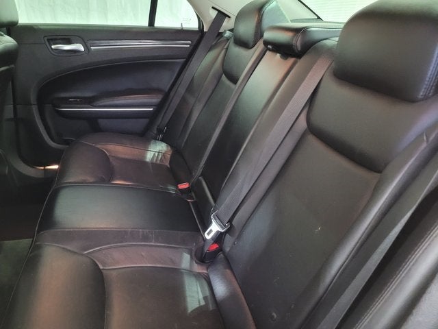 2015 Chrysler 300 Limited