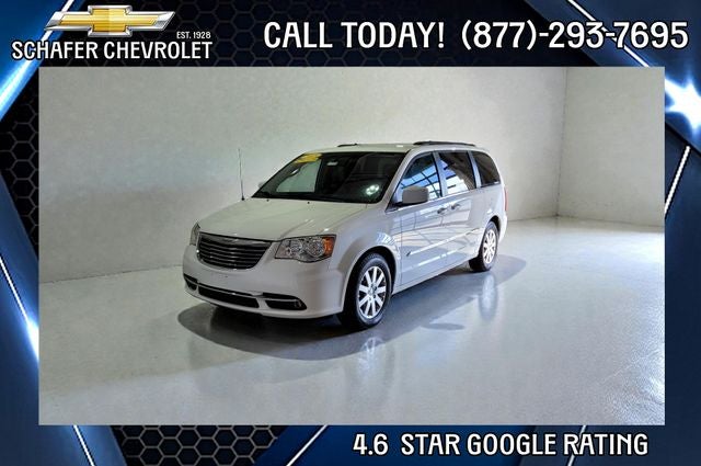 2015 Chrysler Town & Country Touring