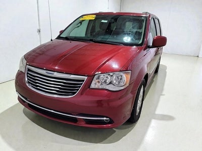 2016 Chrysler Town & Country Touring