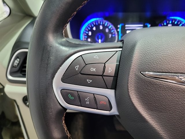 2017 Chrysler Pacifica Touring L