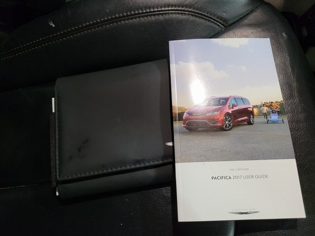 2017 Chrysler Pacifica Touring L