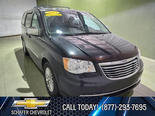 2015 Chrysler Town & Country Touring-L