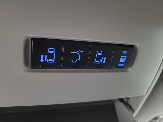 2015 Chrysler Town & Country Touring-L