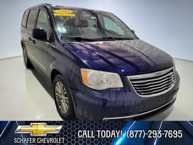 2014 Chrysler Town & Country Touring-L