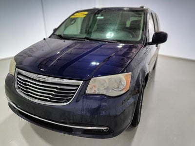 2014 Chrysler Town & Country Touring-L