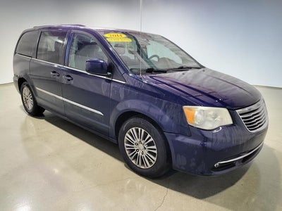 2014 Chrysler Town & Country Touring-L