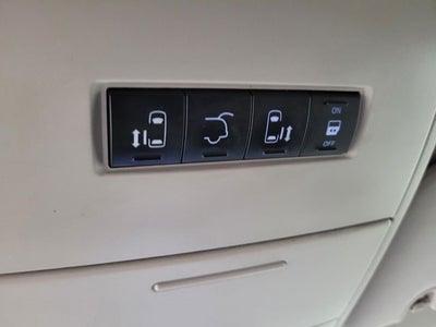 2014 Chrysler Town & Country Touring-L
