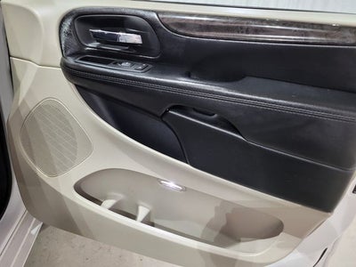 2020 Dodge Grand Caravan SE