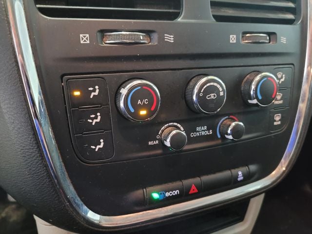 2015 Dodge Grand Caravan SE