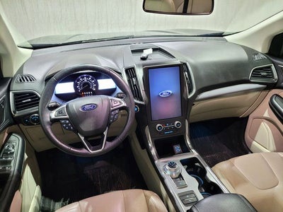 2021 Ford Edge Titanium