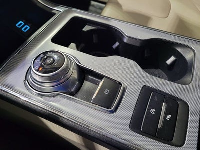 2021 Ford Edge Titanium