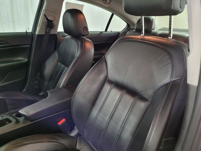 2013 Buick Regal Premium II Turbo