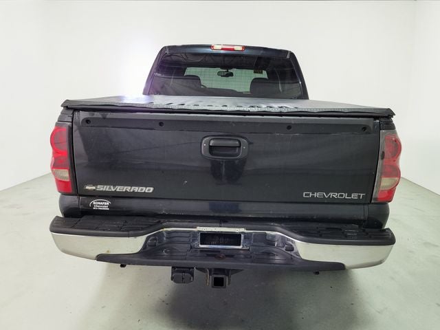 2005 Chevrolet Silverado 1500 LS