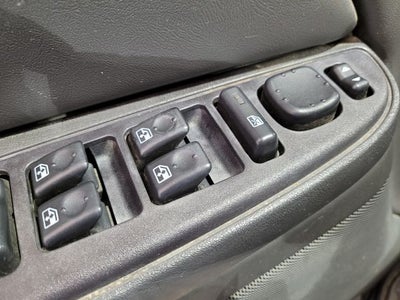 2005 Chevrolet Silverado 1500 LS