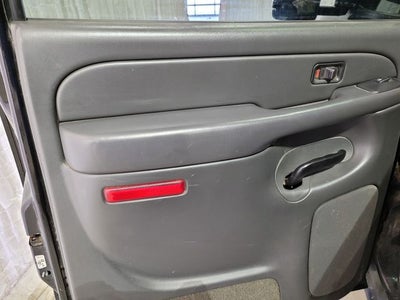 2005 Chevrolet Silverado 1500 LS