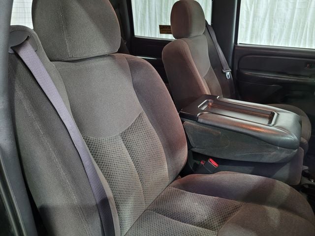 2005 Chevrolet Silverado 1500 LS