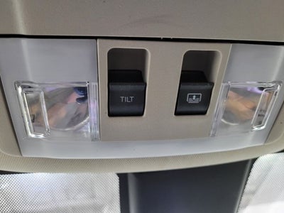 2012 Lincoln MKX Base