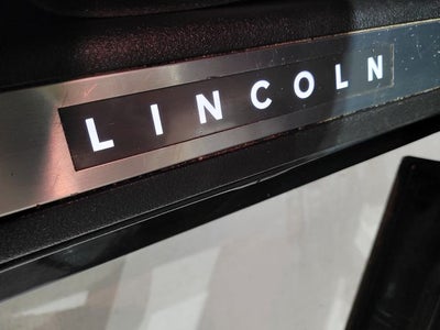 2012 Lincoln MKX Base