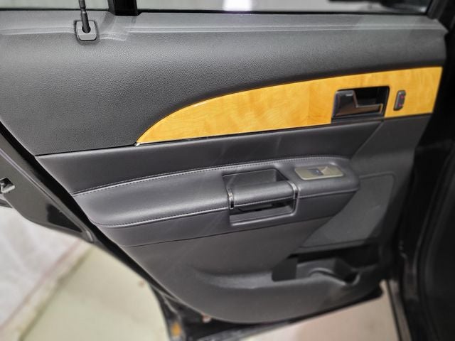 2012 Lincoln MKX Base