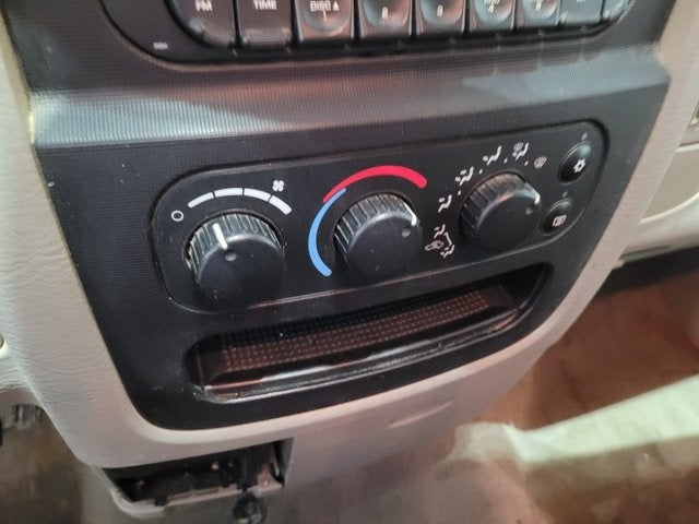 2005 Dodge Ram 2500 SLT