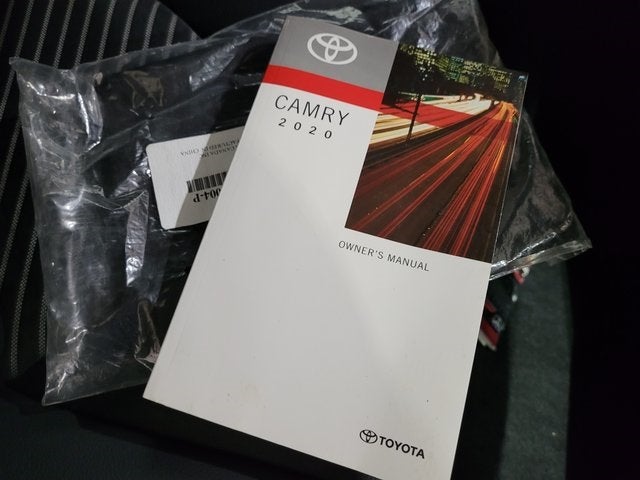 2020 Toyota Camry SE
