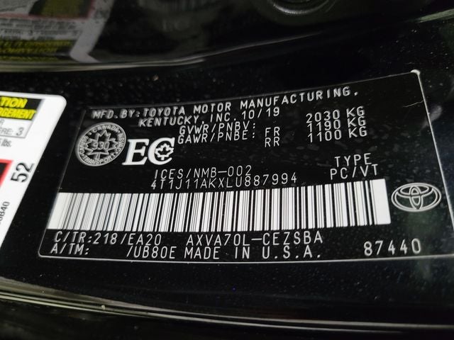 2020 Toyota Camry SE