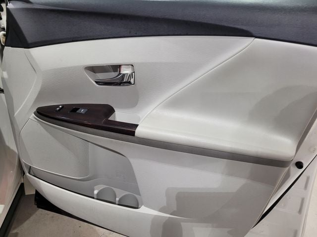 2011 Toyota Venza Base