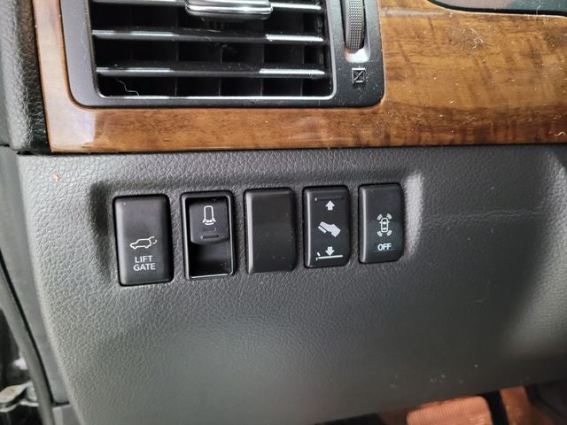 2015 Nissan Armada Platinum