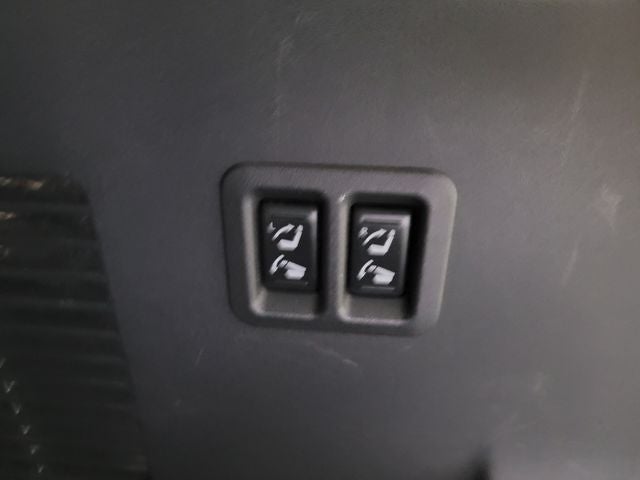 2015 Nissan Armada Platinum