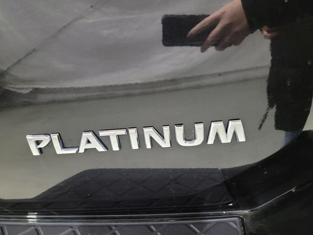 2015 Nissan Armada Platinum