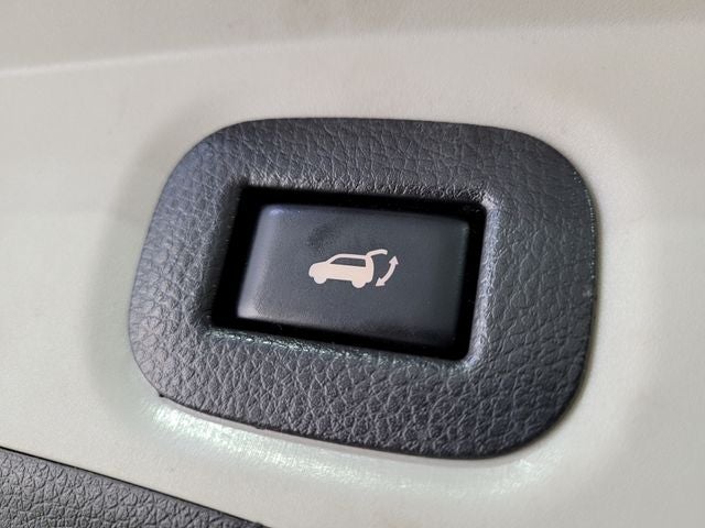 2020 Nissan Rogue Base