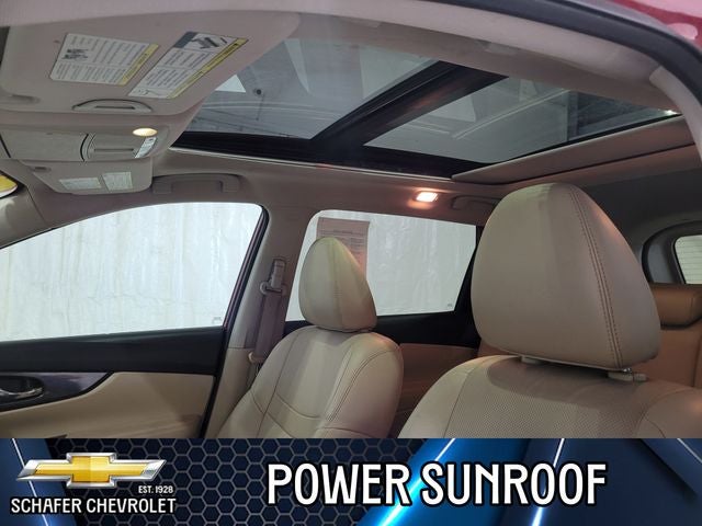 2015 Nissan Rogue SL