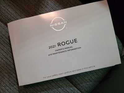 2021 Nissan Rogue SV