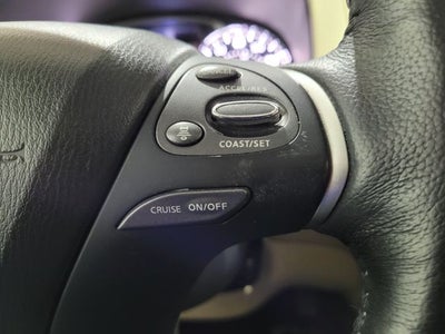 2018 Nissan Pathfinder SL