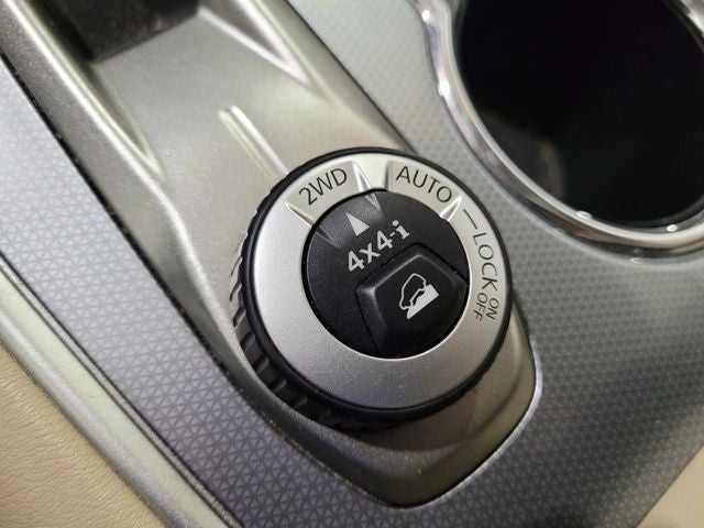2018 Nissan Pathfinder SL