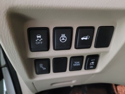 2018 Nissan Pathfinder SL