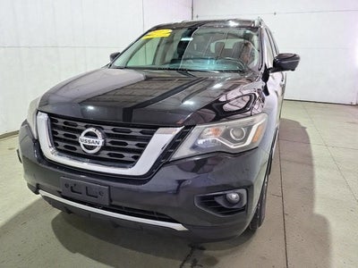 2017 Nissan Pathfinder SL