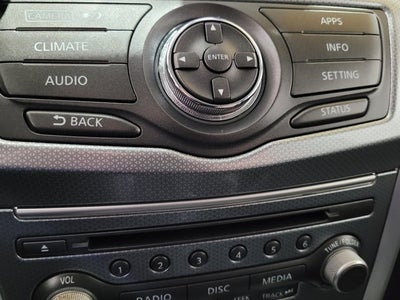 2017 Nissan Pathfinder SL