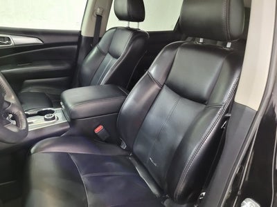 2017 Nissan Pathfinder SL