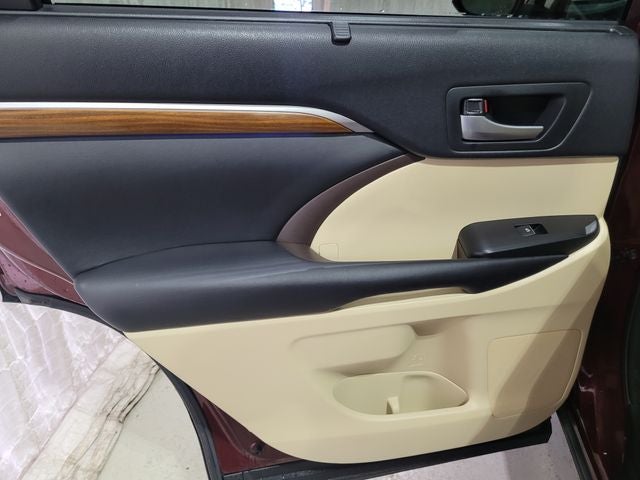 2018 Toyota Highlander Limited Platinum