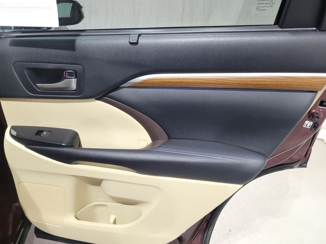 2018 Toyota Highlander Limited Platinum