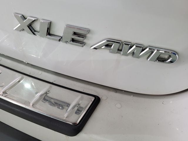 2016 Toyota Highlander XLE V6