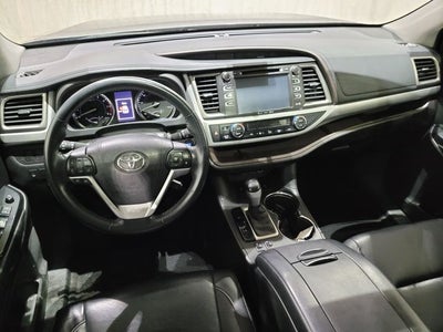 2016 Toyota Highlander XLE V6