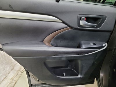 2016 Toyota Highlander XLE V6