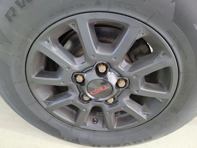 2017 Toyota Tundra SR5