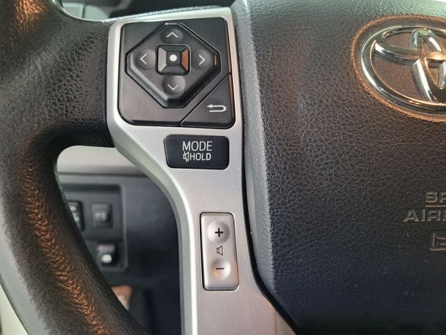 2017 Toyota Tundra SR5