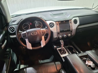 2017 Toyota Tundra SR5