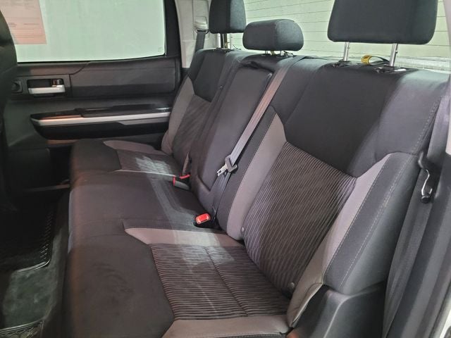 2017 Toyota Tundra SR5