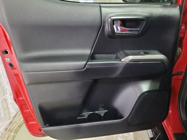 2016 Toyota Tacoma TRD Sport